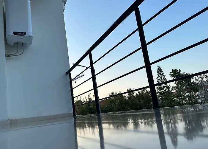 Sessiz Tesisi Lägenhet